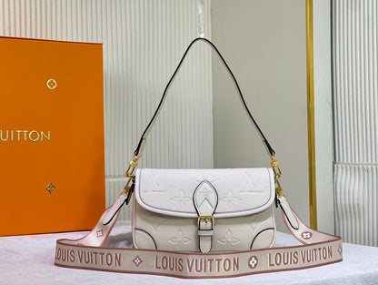 Anum Bags Elite Carryalls