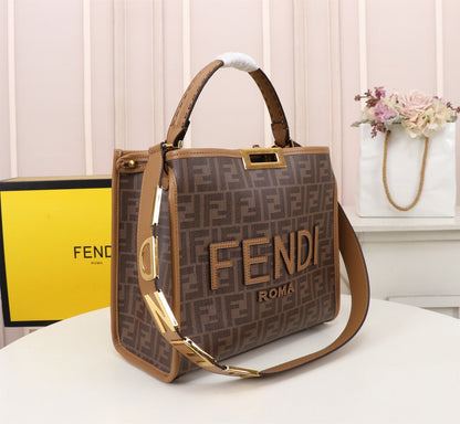 Anum Bags Detail