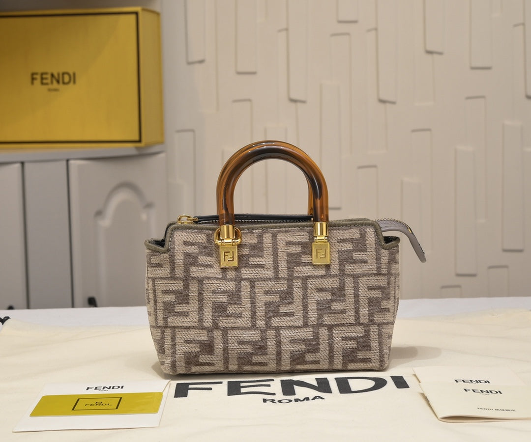 Anum Bags Elite Carryalls