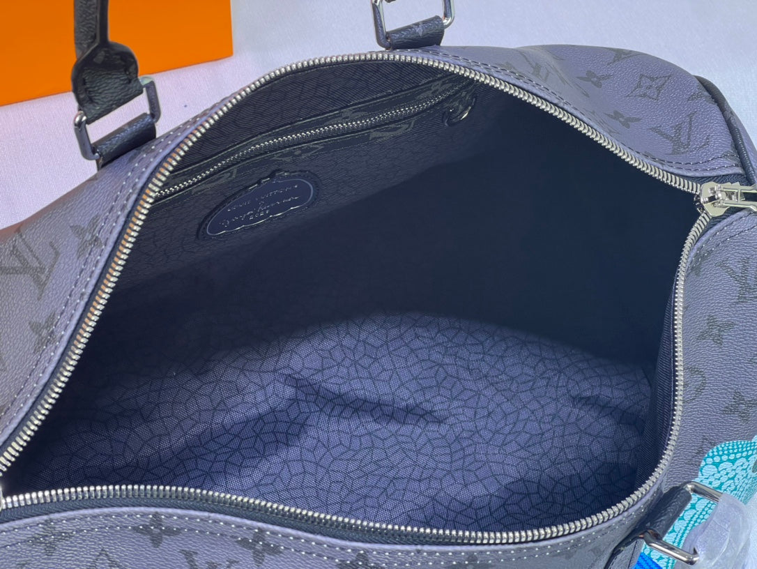 Anum Bags Detail