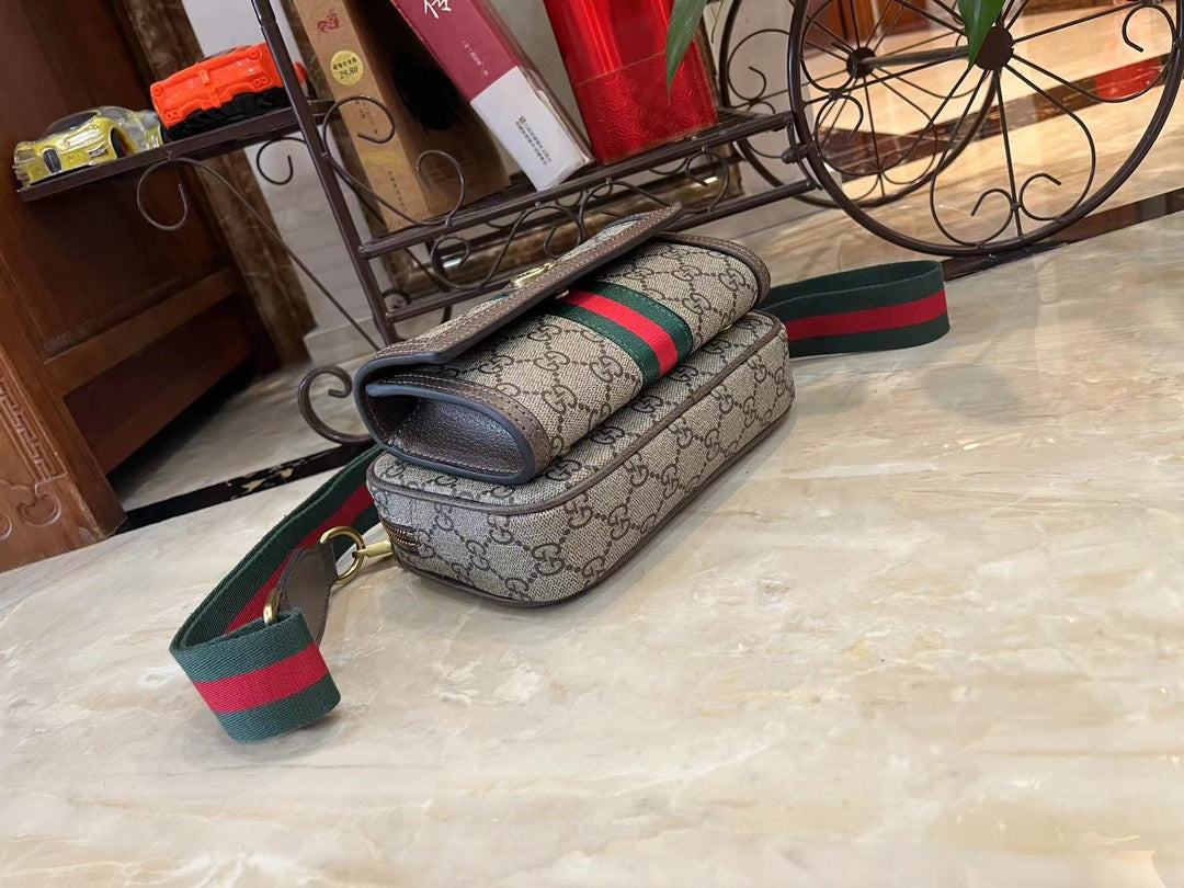 Anum Bags Detail