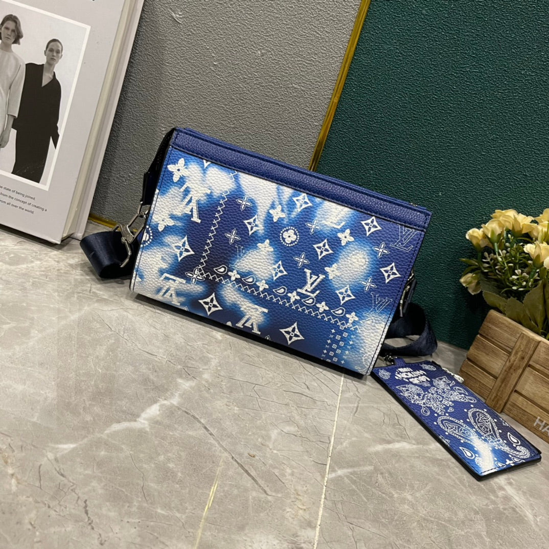 Anum Bags Detail