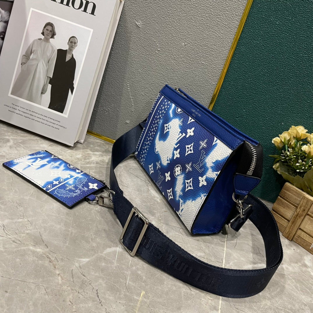 Anum Bags Detail