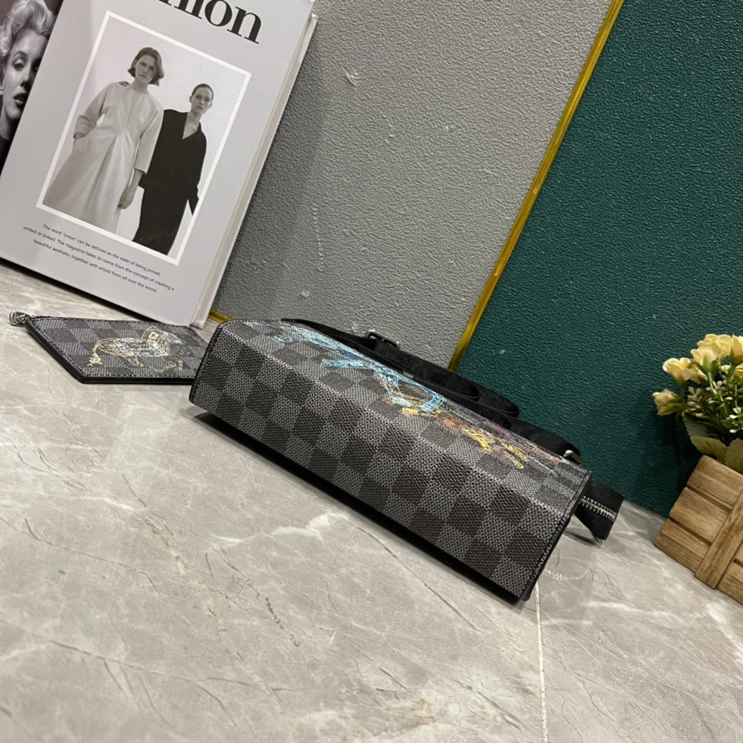 Anum Bags Detail