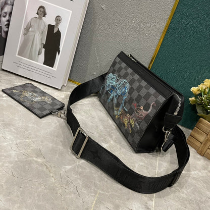 Anum Bags Detail