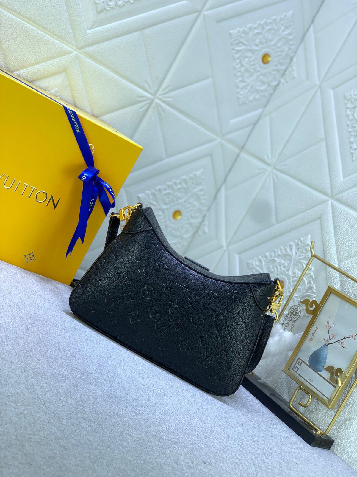Anum Bags Detail