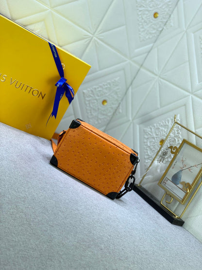 Anum Bags Detail