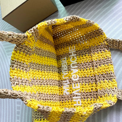 Anum Bags Detail