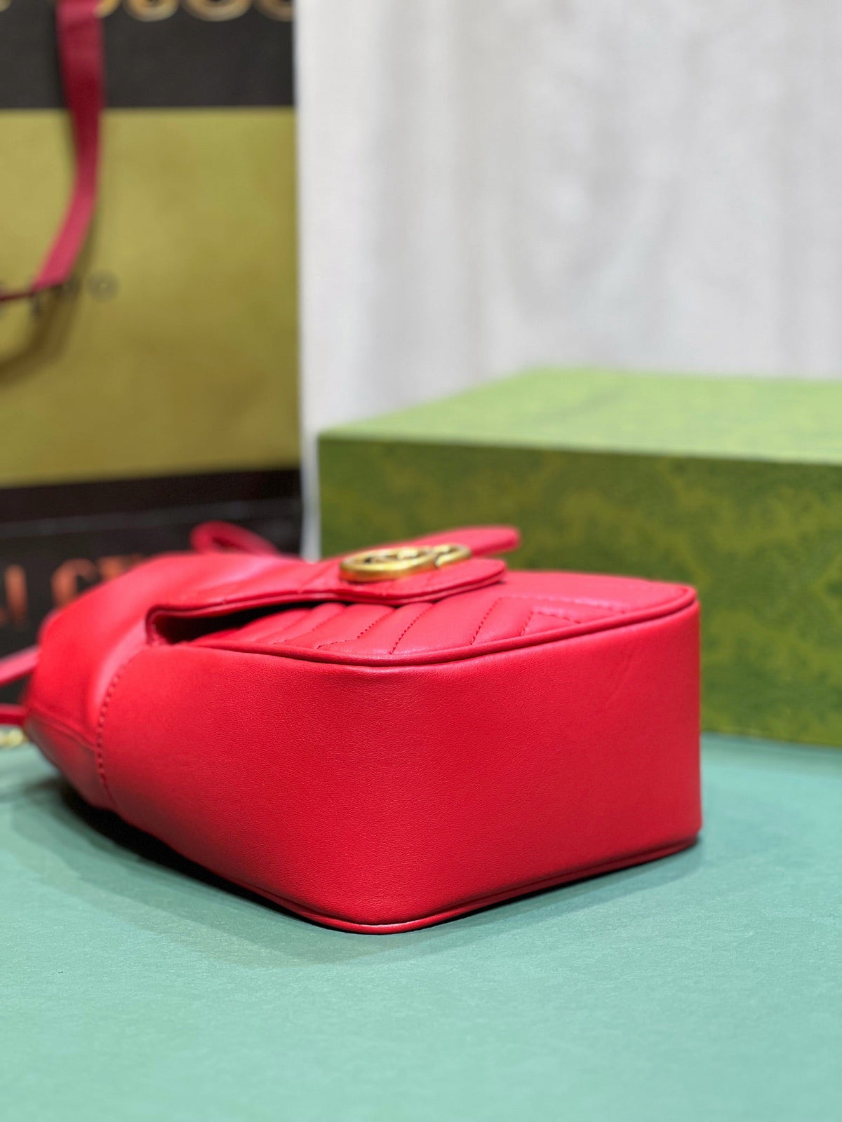 Anum Bags Detail