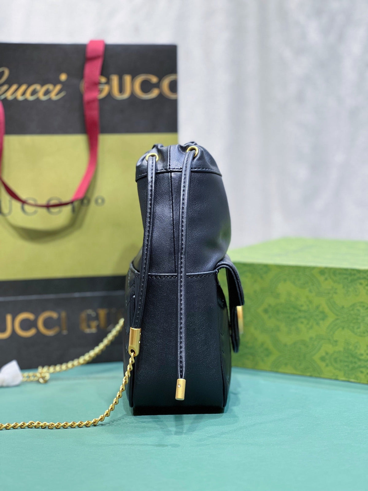 Anum Bags Detail