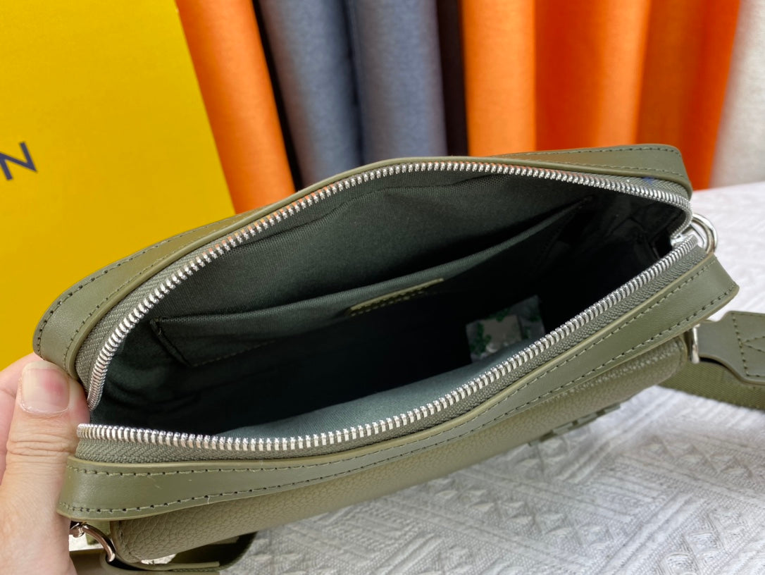 Anum Bags Detail