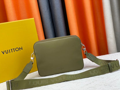 Anum Bags Detail