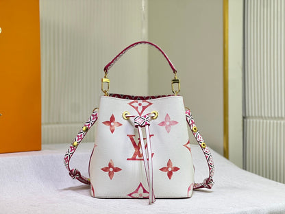 Anum Bags Elite Carryalls
