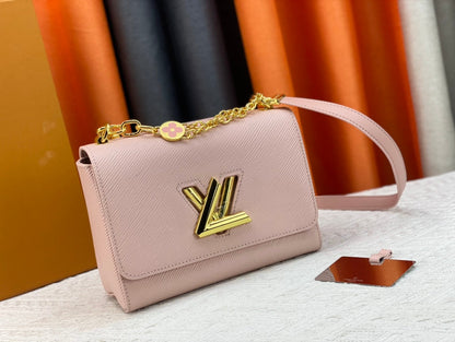 Anum Bags Detail