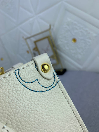 Anum Bags Detail