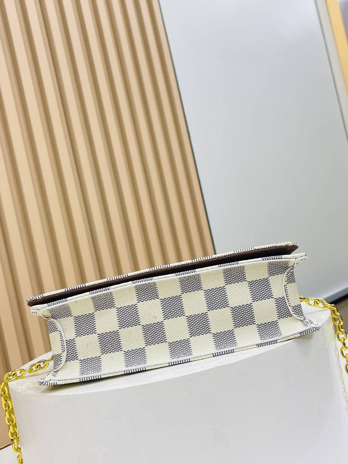 Anum Bags Detail