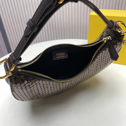 Anum Bags Detail