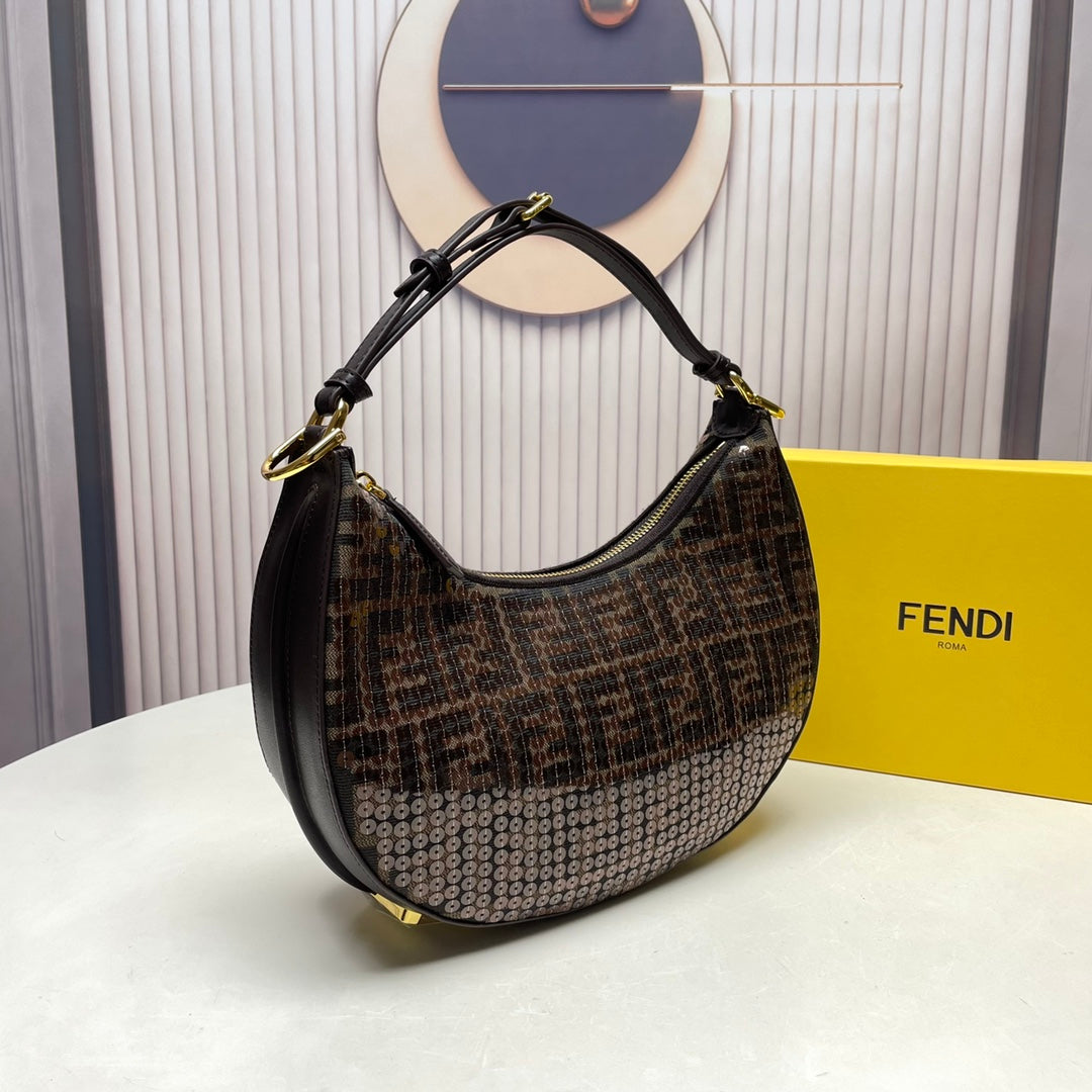 Anum Bags Detail
