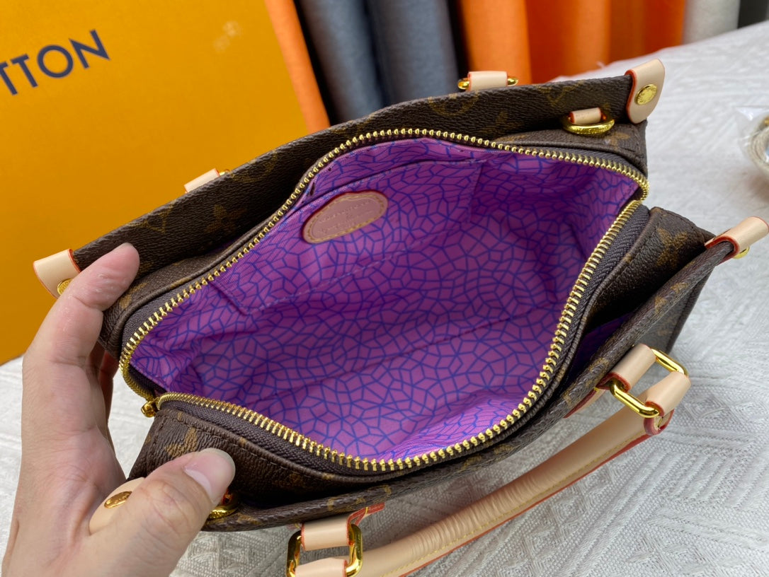 Anum Bags Detail