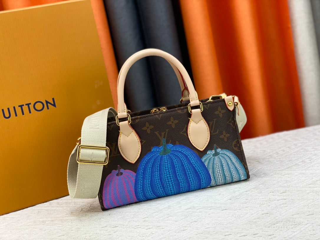 Anum Bags Detail