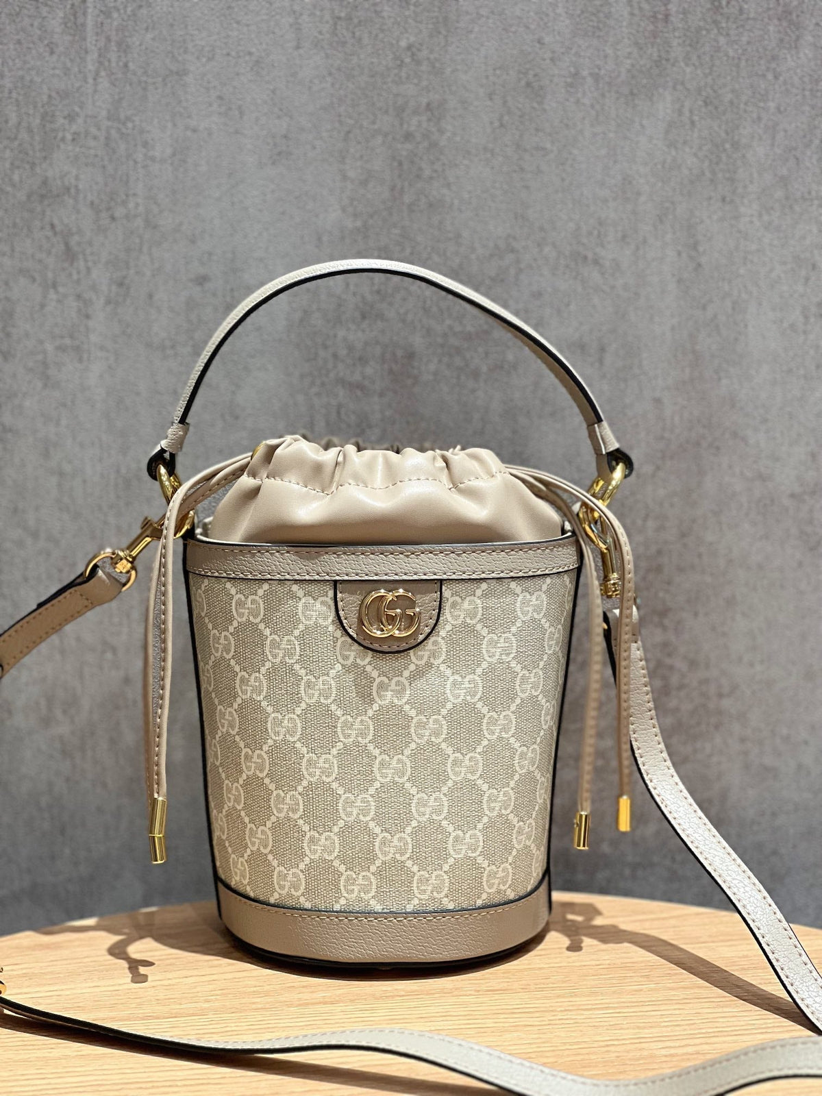 Anum Bags Elite Carryalls