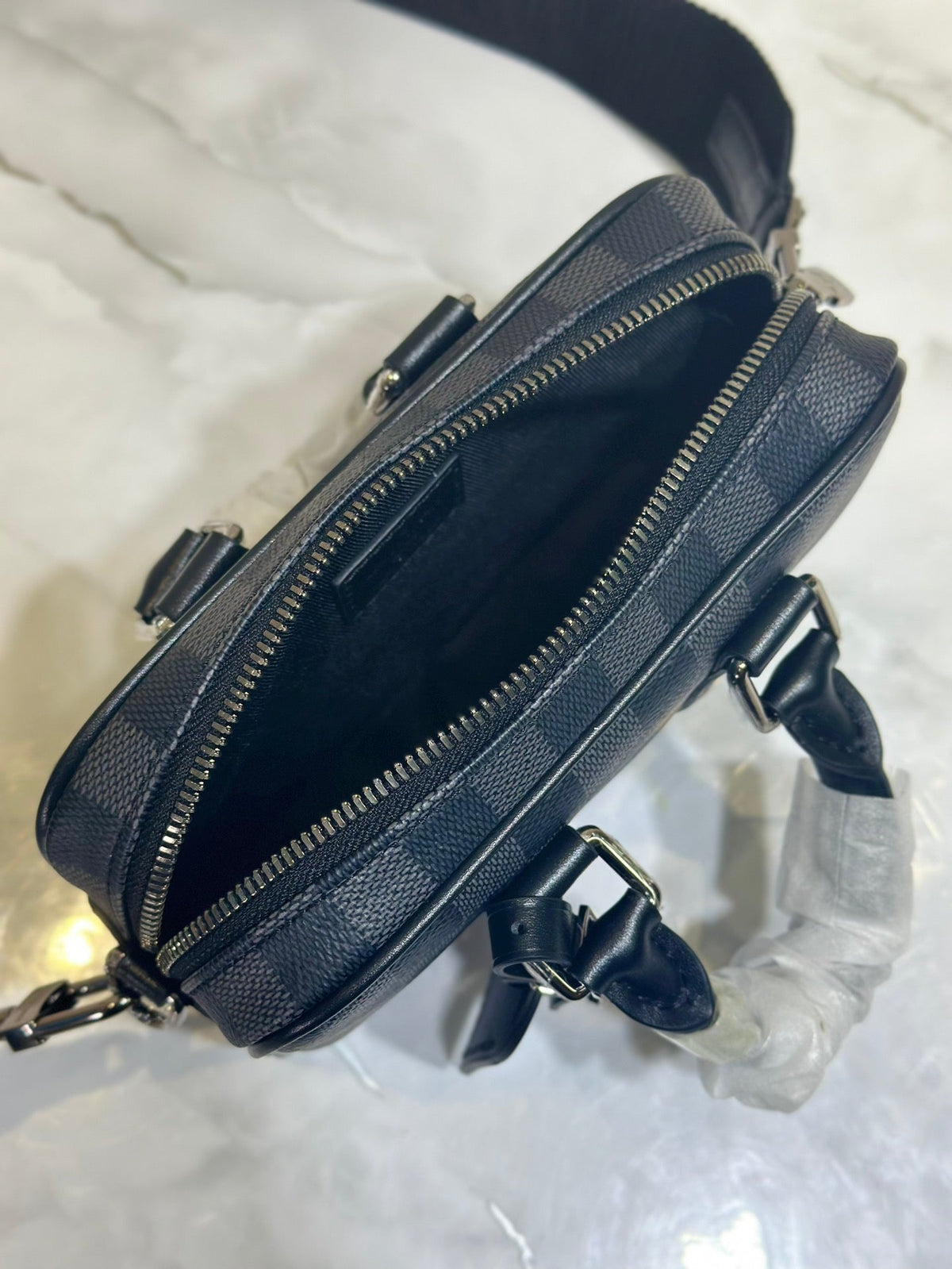 Anum Bags Detail