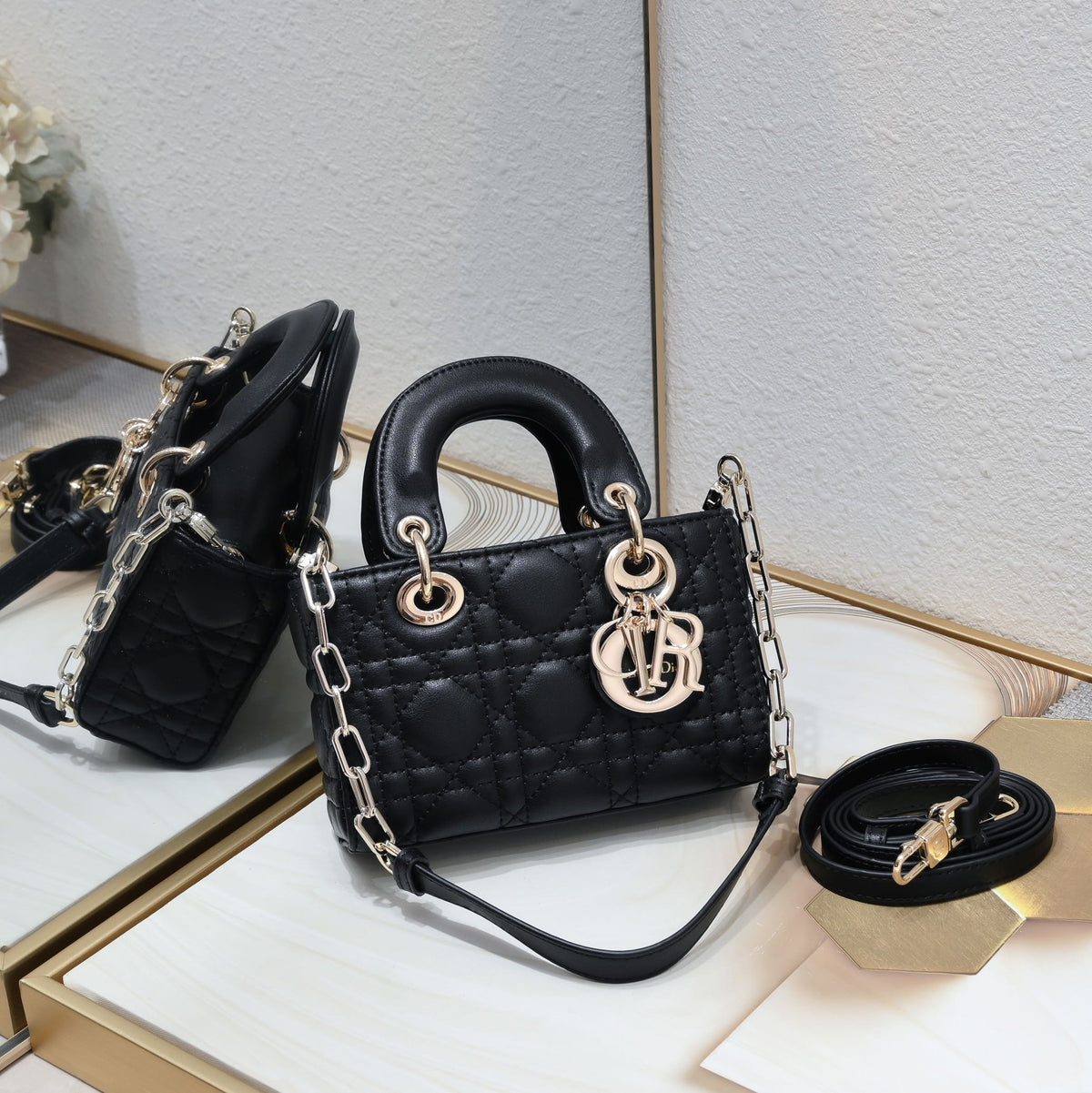 Anum Bags Elite Carryalls