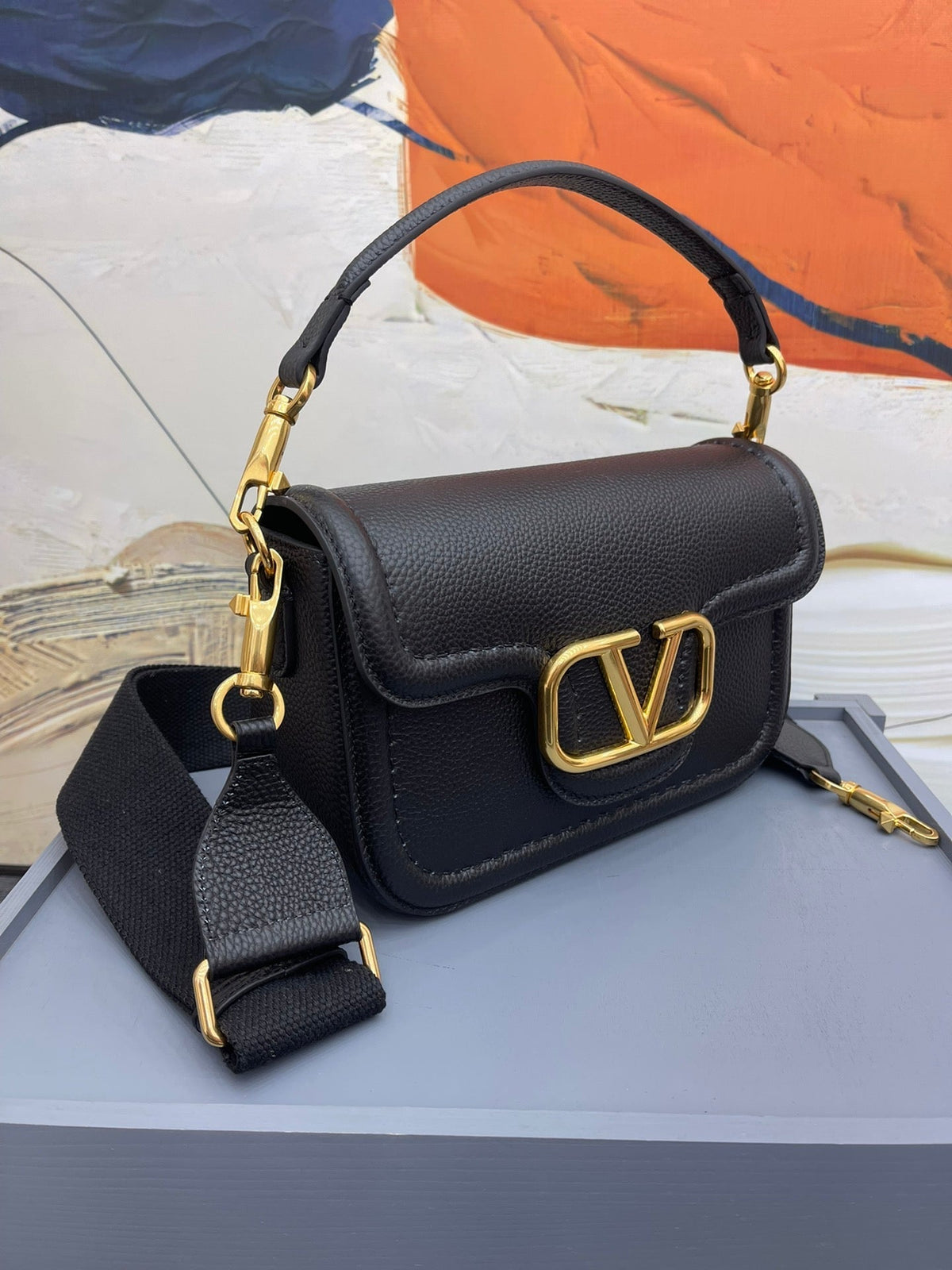 Anum Bags Detail