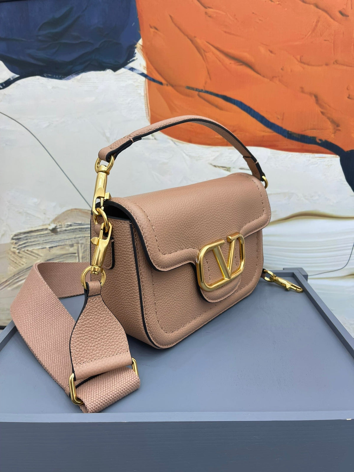 Anum Bags Detail
