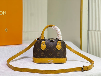 Anum Bags Detail
