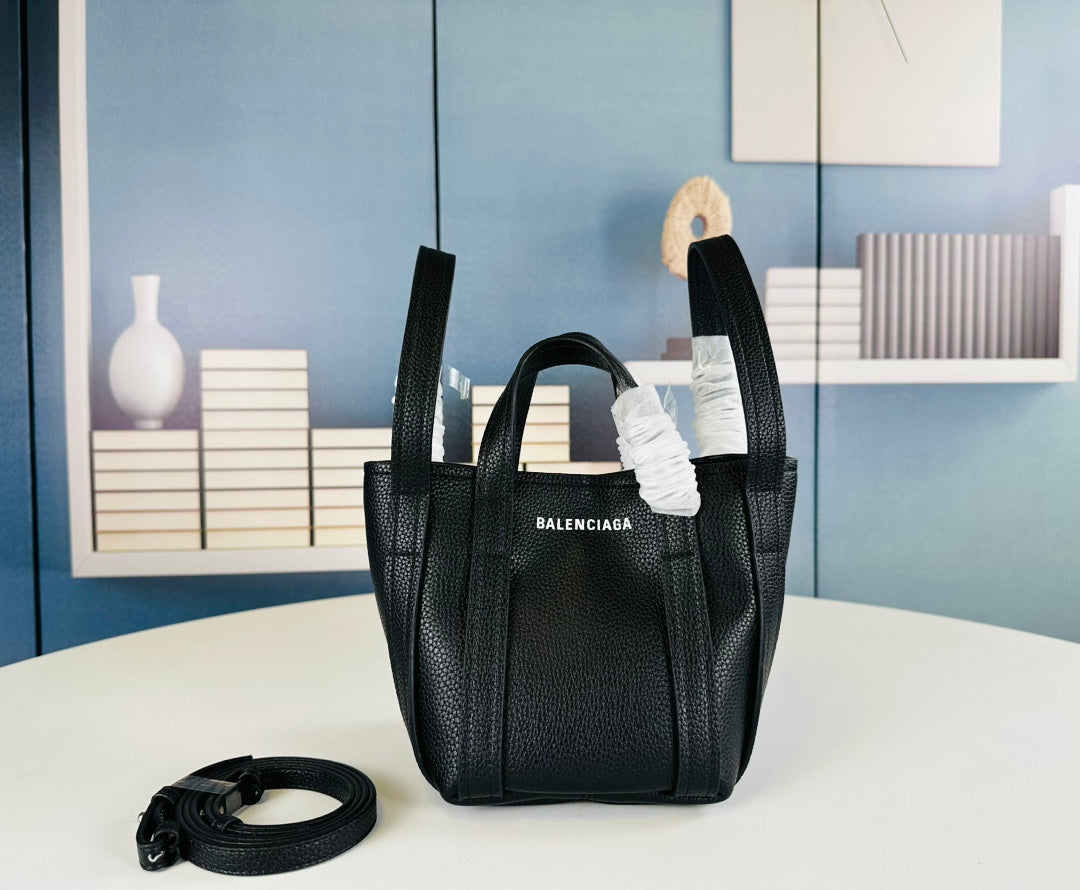 Anum Bags Elite Carryalls