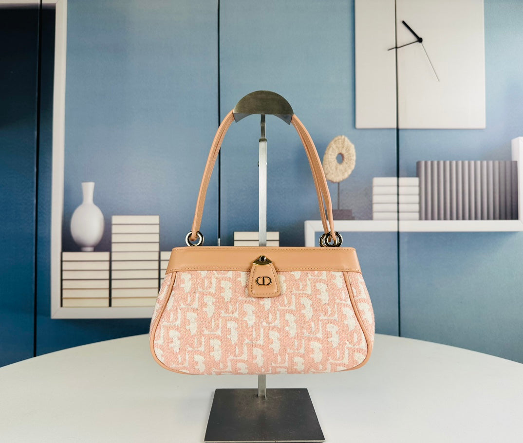 Anum Bags Elite Carryalls