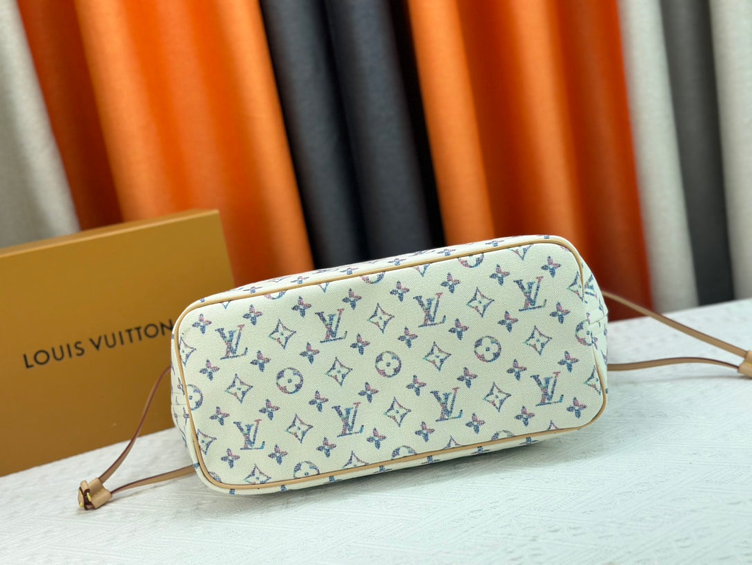 Anum Bags Detail