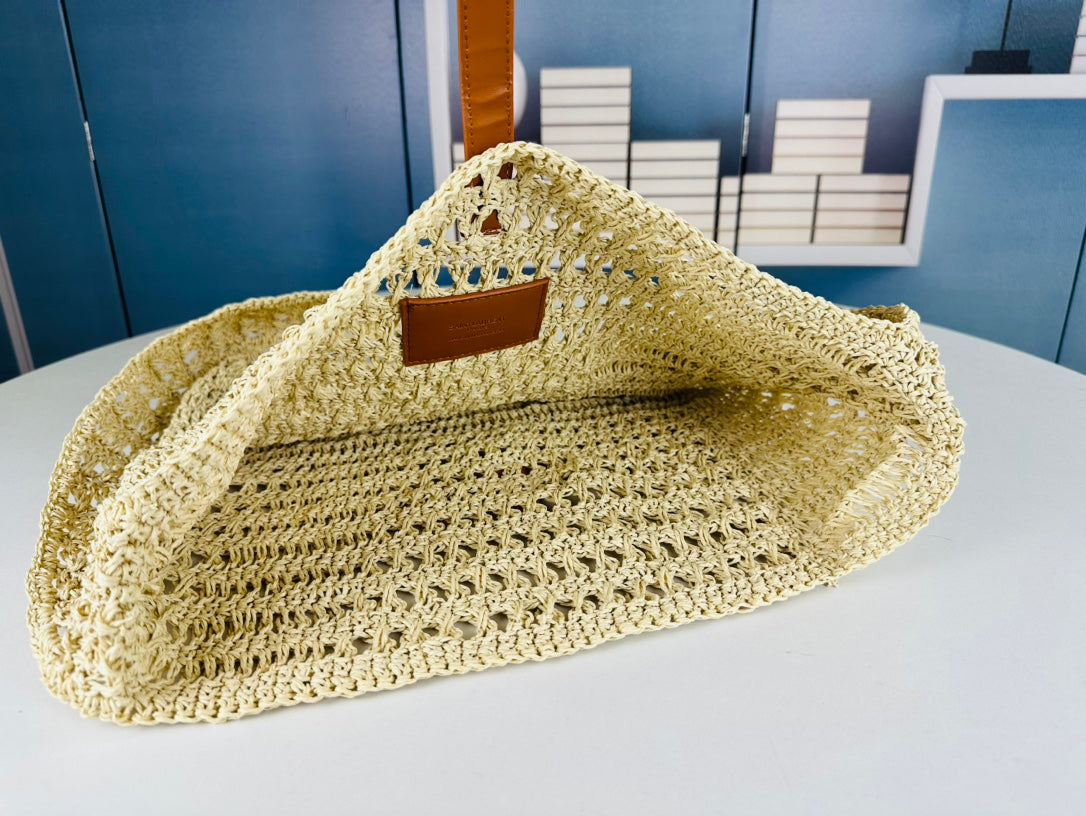 Anum Bags Detail