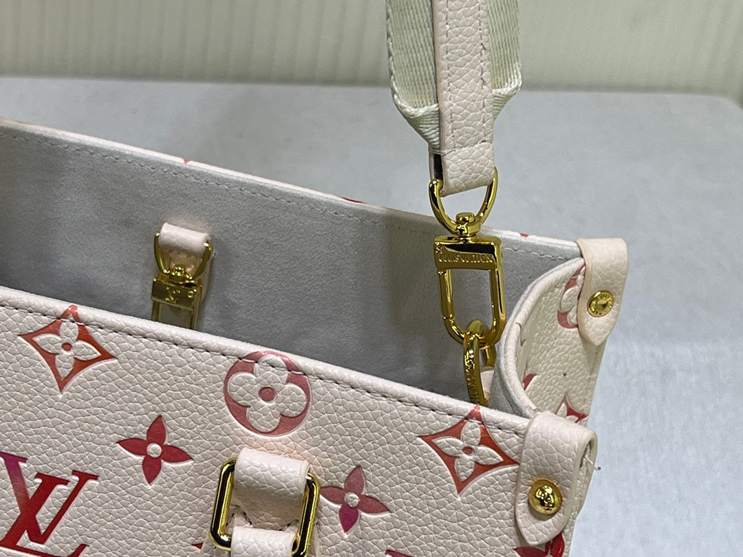 Anum Bags Detail