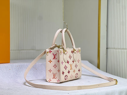 Anum Bags Detail