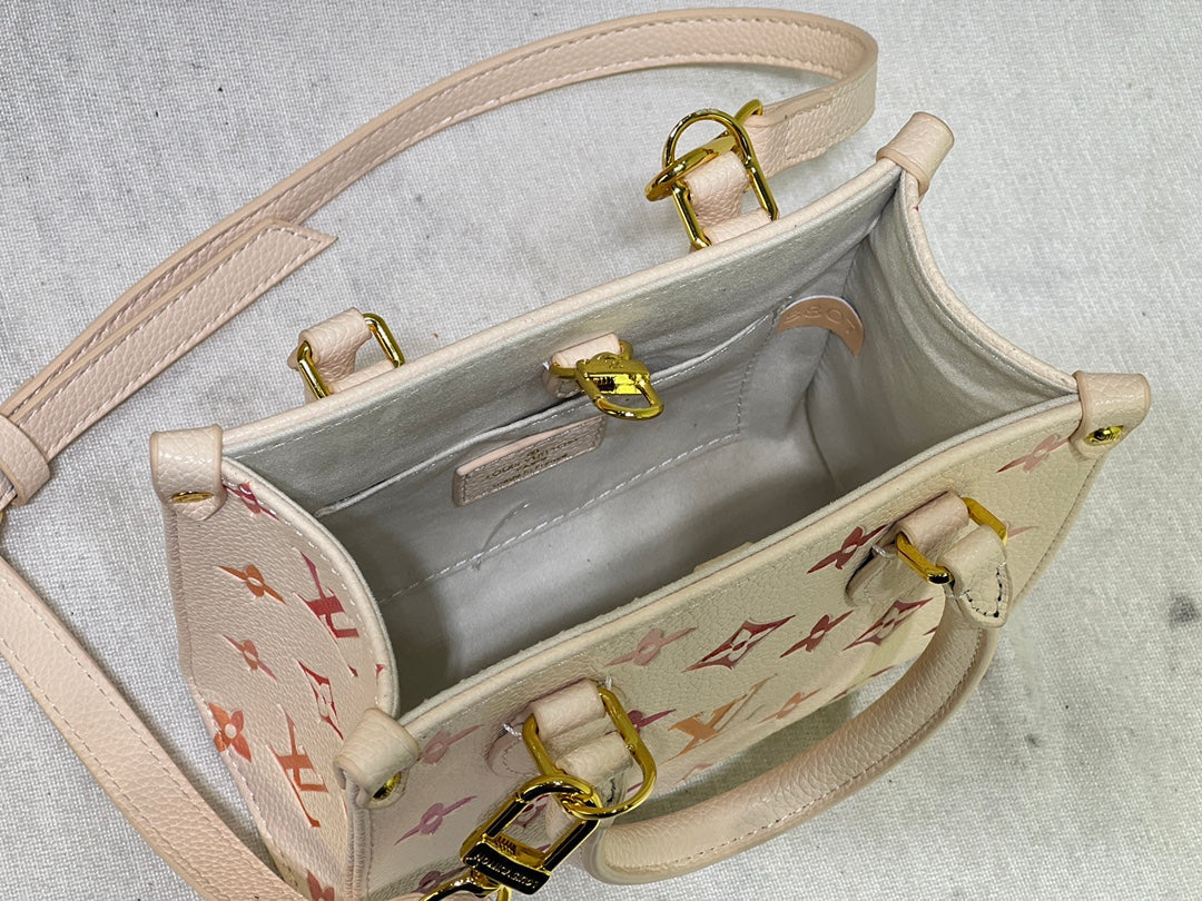 Anum Bags Detail