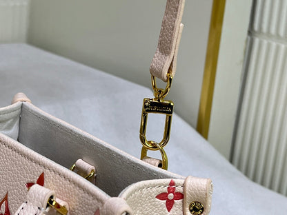 Anum Bags Detail