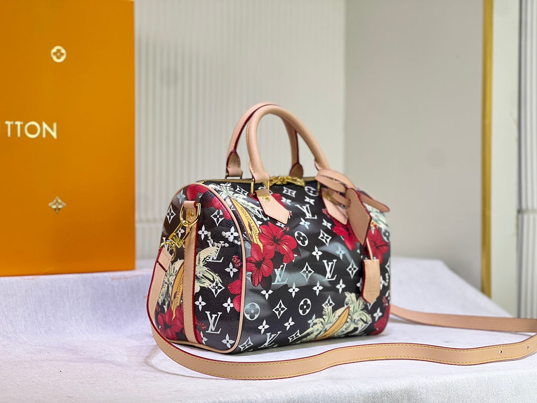 Anum Bags Detail