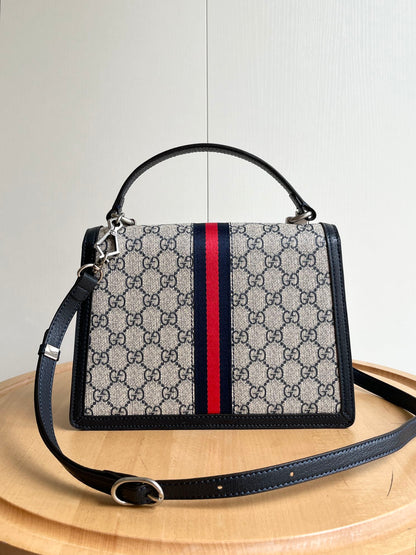 Anum Bags Detail