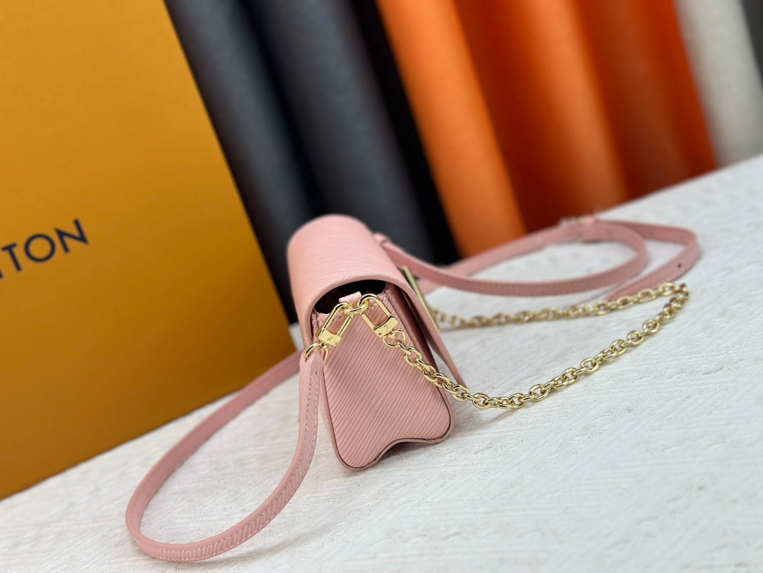 Anum Bags Detail