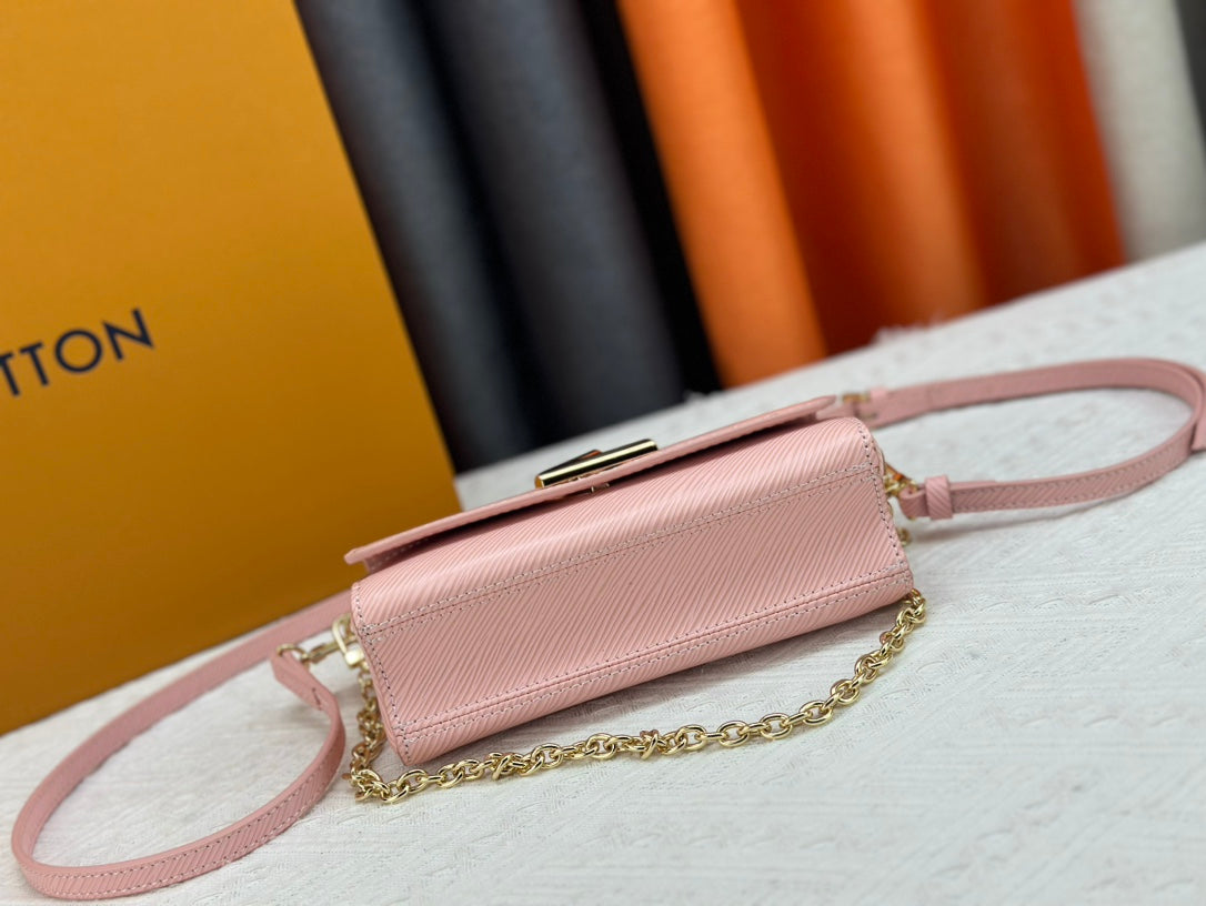 Anum Bags Detail