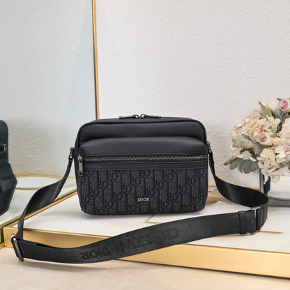 Anum Bags Elite Carryalls