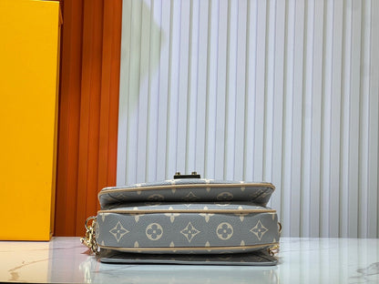Anum Bags Detail