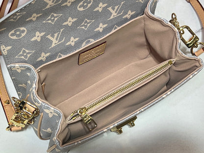 Anum Bags Detail