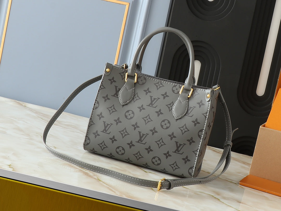 Anum Bags Detail