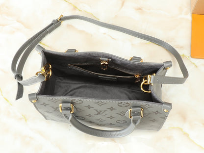 Anum Bags Detail