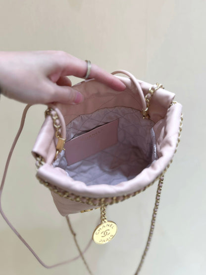 Anum Bags Detail