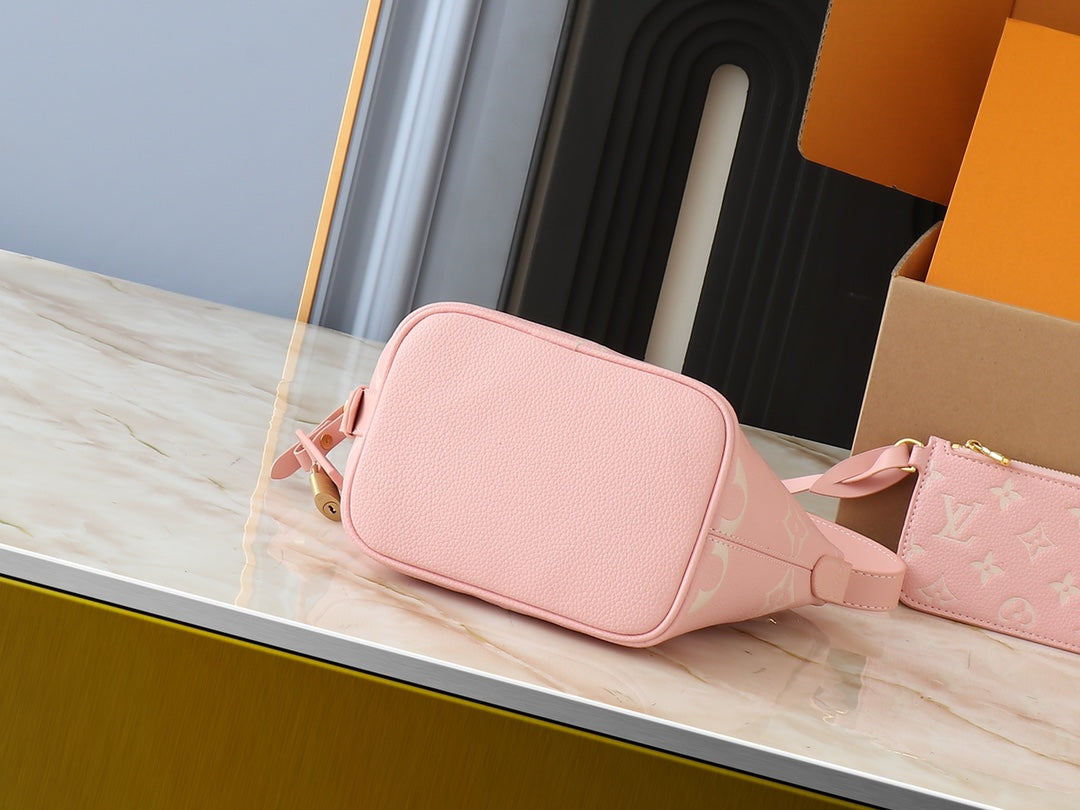 Anum Bags Detail