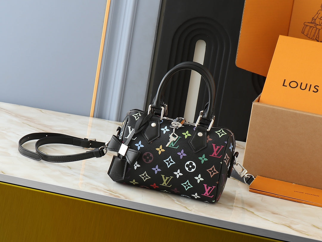 Anum Bags Elite Carryalls